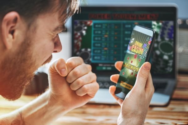 555www local browsing scenario image with vibrant gaming atmosphere